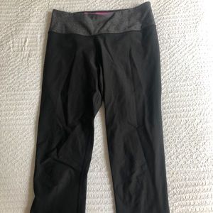 Nike Dri-Fit Women’s Cropped leggings